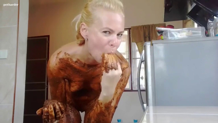 Blonde girl Anja playing with her shit