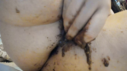 Orgasm with shit 4K Porn P1
