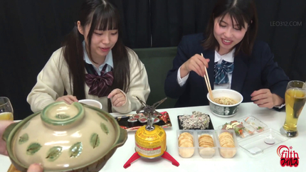 [FF-464] Big Eaters, Big Poops, Schoolgirl Edition Part-4 P1