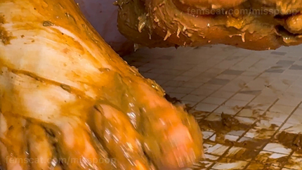 Dirty feet with poo