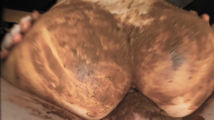 Amateur Stretching Dirty Asshole