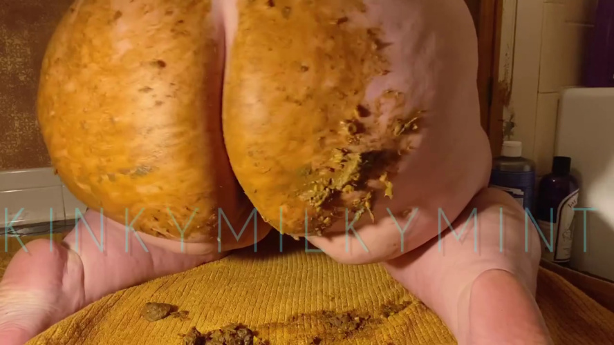 Huge Ass Covered in Shit