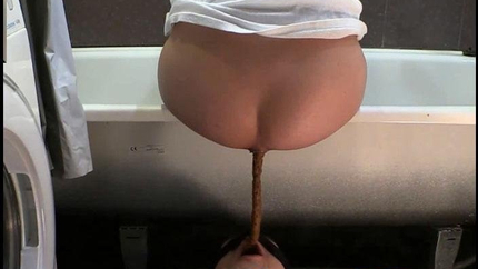 CosmicScat - Jenny Did A Crap On Her Slave In The Bathroom