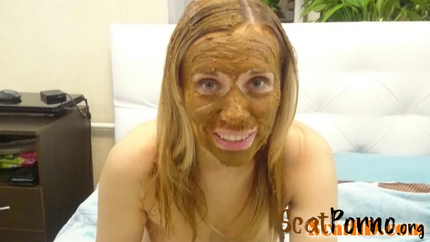 Brown wife - I brush my hair with shit Crazy