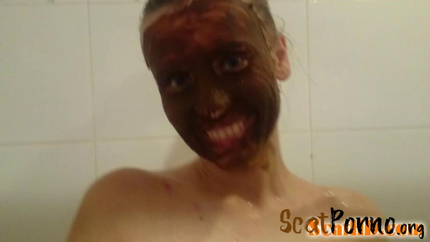 Brown Wife - Bathing in shit water. Part 2