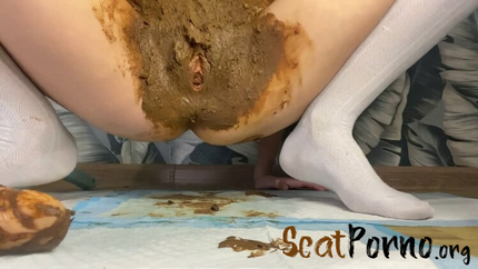 p00girl - piss enema and shit play with hairy pussy
