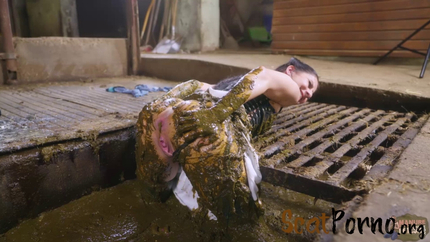 Kaitlyn - submerges herself in cowshit and gets it into her mouth