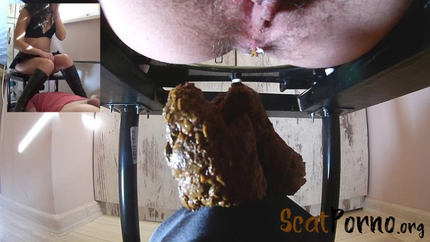MistressAnna - Big Shit and Cum in his mouth