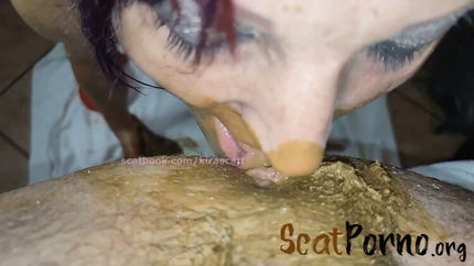 Kirascatt - Enema in face slow motion