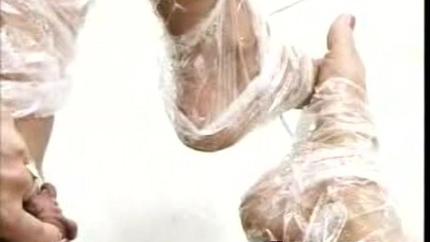Fanny Steel - Nylon Gift