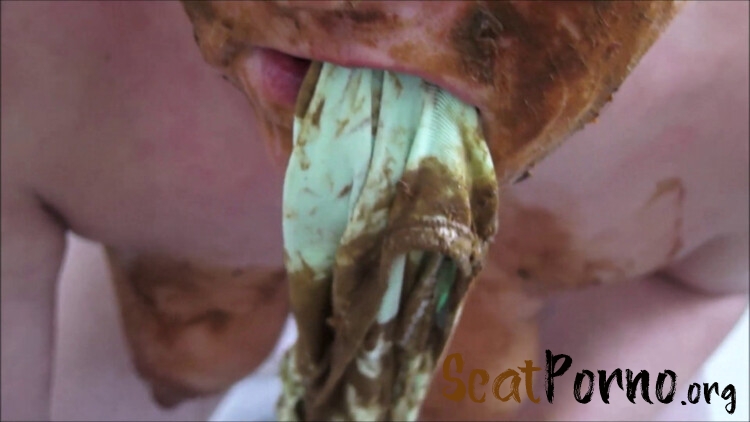 A woman licks and sniffs panties dirty in shit. P1