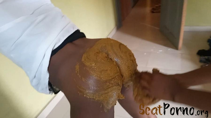 Pinky_Prada - HUGE turd with ass and face smear