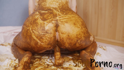 Lyndra Lynn - Losing Control