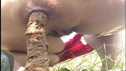 Lola - Amateur Scat Solo With Big Shitty Pile Episode 3