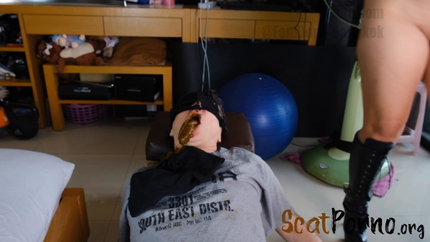 TOILET MISTRESS WAEL - Panic!!! Shit Feeding and Surprise Ball Busting