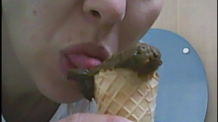 Admirers - Very Yummy Hot Chocolate's Ice Cream