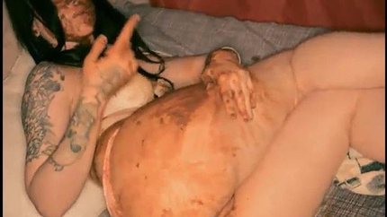 DirtyBetty - Why I Pooped In The Bed DirtyBetty