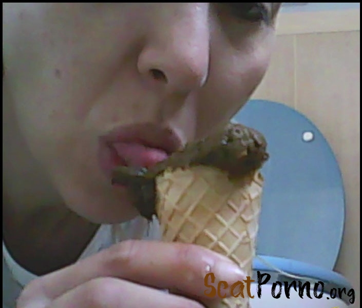 Admirers - Very Yummy Hot Chocolate's Ice Cream