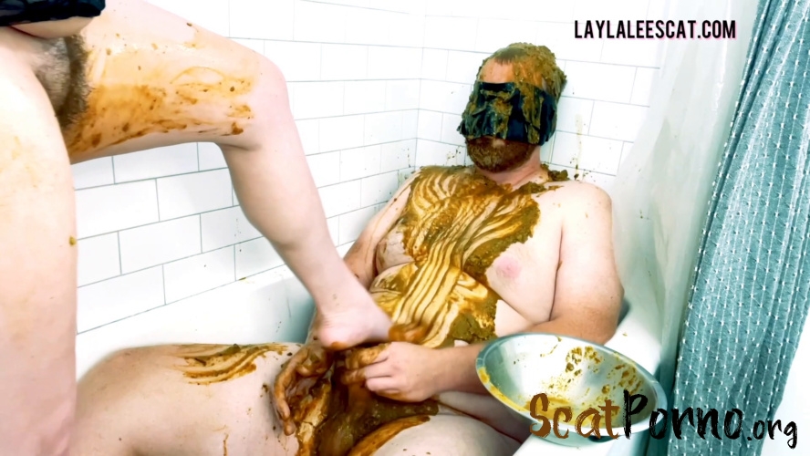 Layla Lee - Scat Slave Shitshow