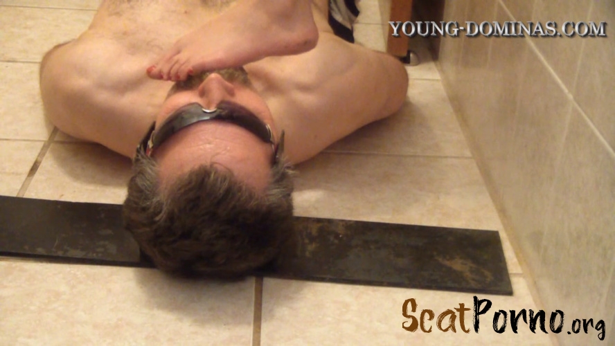 Shit and Shower with Christine and Daniela Part 1 HD Young Dominas P1